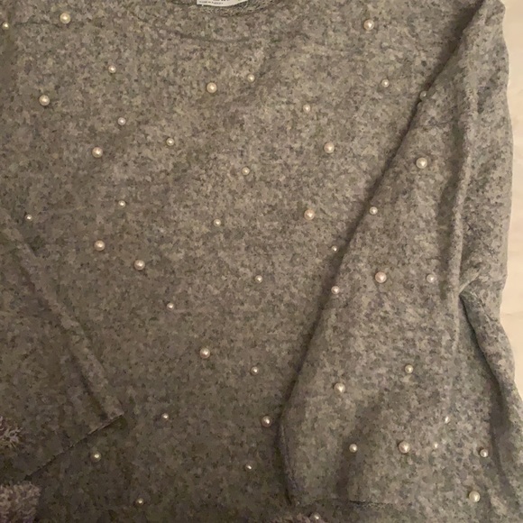 Zara Pearl Detail Sweater - Picture 3 of 3